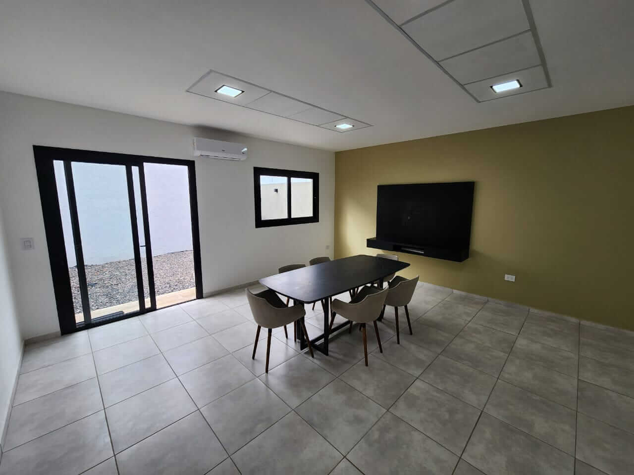 PHOTO-2025-04-09-15-35-29(1) (1)